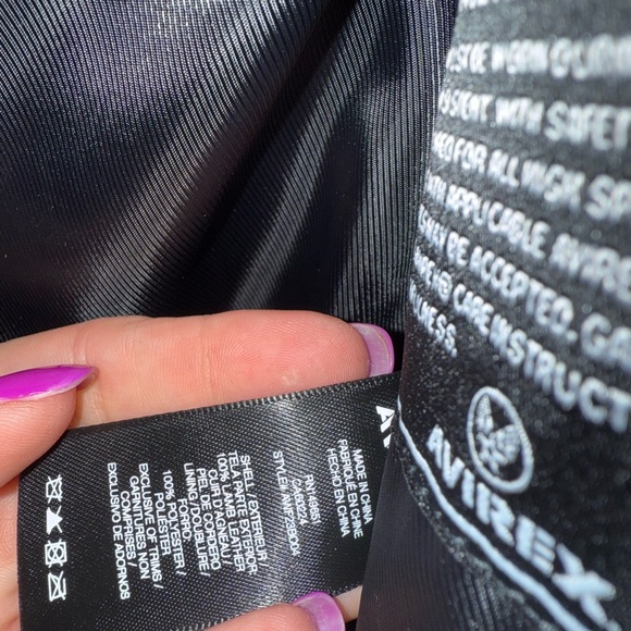 Avirex cropped Black Leather Varsity Jacket with USA Branding - Picture 9 of 10